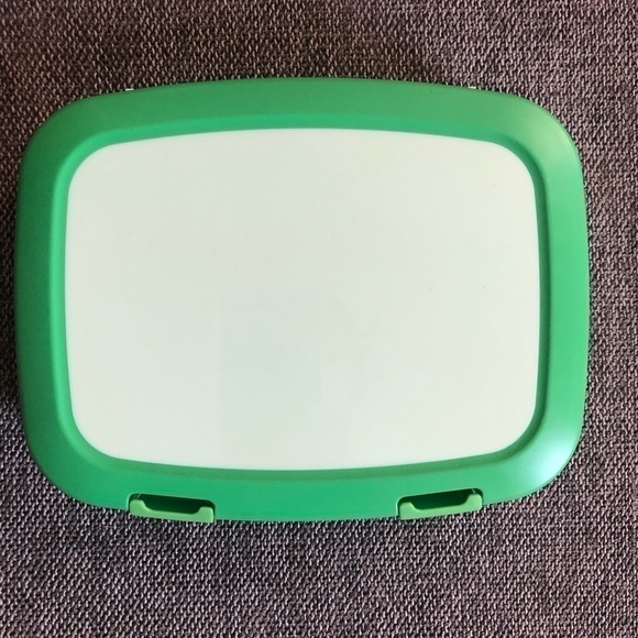 NWT Bentgo Kids Lunch Box Container Green - Picture 7 of 13